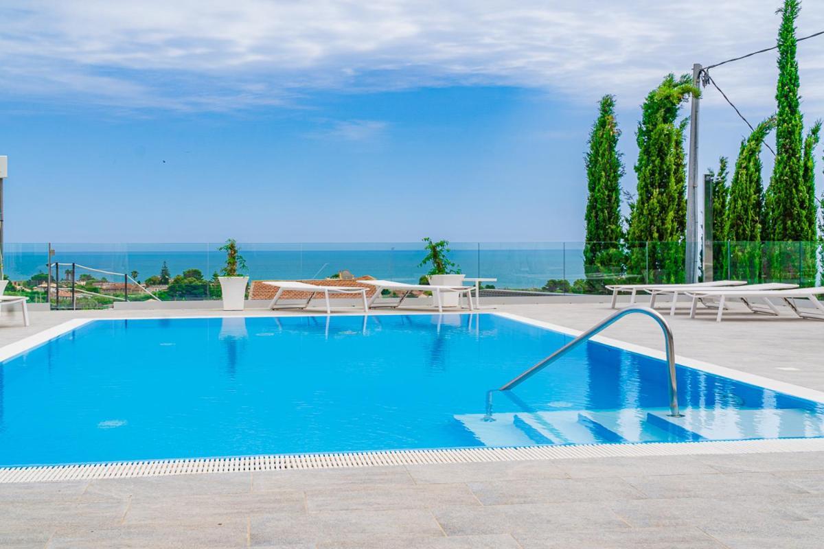 Villa La Perla Licata Exteriör bild